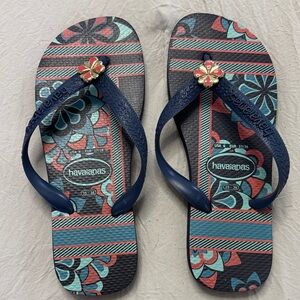 Havaianas Navy Floral and Striped Flip Flops
